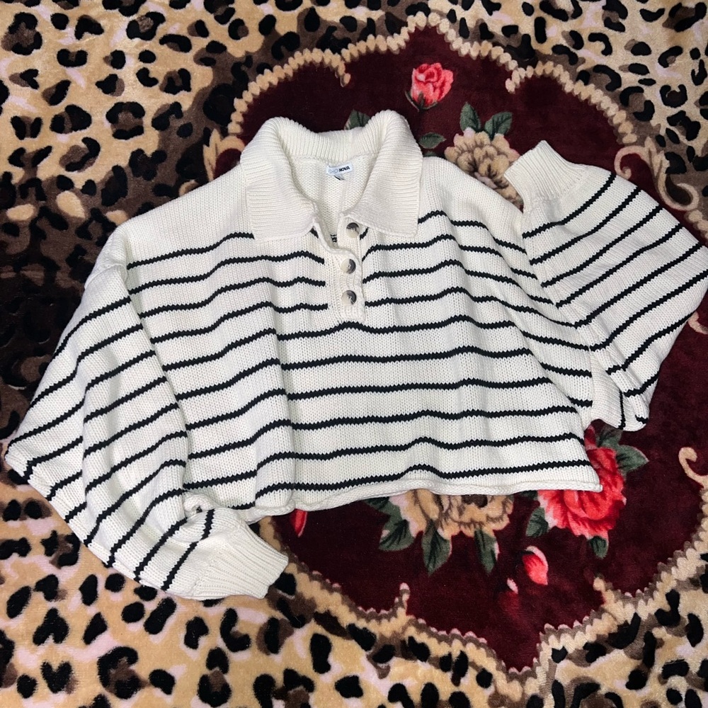 Fashion nova cropped sweater